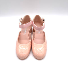 CHANEL Quilted Patent Leather Ankle Strap Pumps – Light Pink SIZE6 CHANEL Quilted Patent Leather Ankle Strap Pumps – Light Pink SIZE6