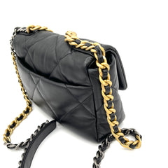CHANEL Lambskin Quilted Medium Chanel 19 Flap Black 2023 CHANEL Lambskin Quilted Medium Chanel 19 Flap Black 2023