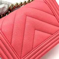 CHANEL Caviar Chevron Quilted Small Boy Flap Pink with Gold Hardware CHANEL Caviar Chevron Quilted Small Boy Flap Pink with Gold Hardware