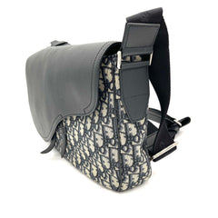 Christian Dior Saddle Flap Messenger Bag Oblique Canvas and Leather Medium Christian Dior Saddle Flap Messenger Bag Oblique Canvas and Leather Medium