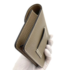 HERMES Chevre Mysore Roulis Slim Wallet Etoupe Brand New Condition Never used HERMES Chevre Mysore Roulis Slim Wallet Etoupe Brand New Condition Never used
