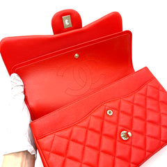 CHANEL Caviar Quilted Jumbo Double Flap Red 2019 CHANEL Caviar Quilted Jumbo Double Flap Red 2019