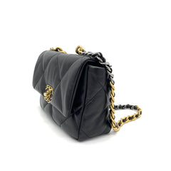 CHANEL Lambskin Quilted Medium Chanel 19 Flap Black 2023 CHANEL Lambskin Quilted Medium Chanel 19 Flap Black 2023