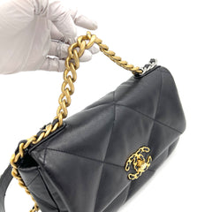 CHANEL Lambskin Quilted Medium Chanel 19 Flap Black 2023 CHANEL Lambskin Quilted Medium Chanel 19 Flap Black 2023