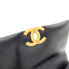 CHANEL Lambskin Quilted Medium Chanel 19 Flap Black 2023 CHANEL Lambskin Quilted Medium Chanel 19 Flap Black 2023