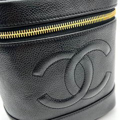 CHANEL  Caviar Cosmetic Vanity Bag Black 2000-2002 CHANEL  Caviar Cosmetic Vanity Bag Black 2000-2002