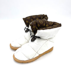 LOUIS VUITTON Nylon Monogram Pillow Comfort Ankle Boot 39 White Brand New Condition Never used