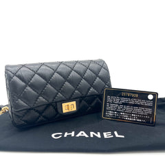 CHANEL  Aged Lambskin Quilted 2.55 Reissue Flap Belt Bag Clutch Black 2018-2019 CHANEL  Aged Lambskin Quilted 2.55 Reissue Flap Belt Bag Clutch Black 2018-2019