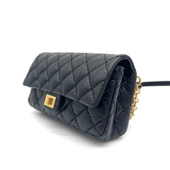 CHANEL  Aged Lambskin Quilted 2.55 Reissue Flap Belt Bag Clutch Black 2018-2019 CHANEL  Aged Lambskin Quilted 2.55 Reissue Flap Belt Bag Clutch Black 2018-2019