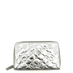 Chanel Silver Quilted Patent Leather Embossed Lucky Symbols Zip Around Wallet 2006-2008 Chanel Silver Quilted Patent Leather Embossed Lucky Symbols Zip Around Wallet 2006-2008