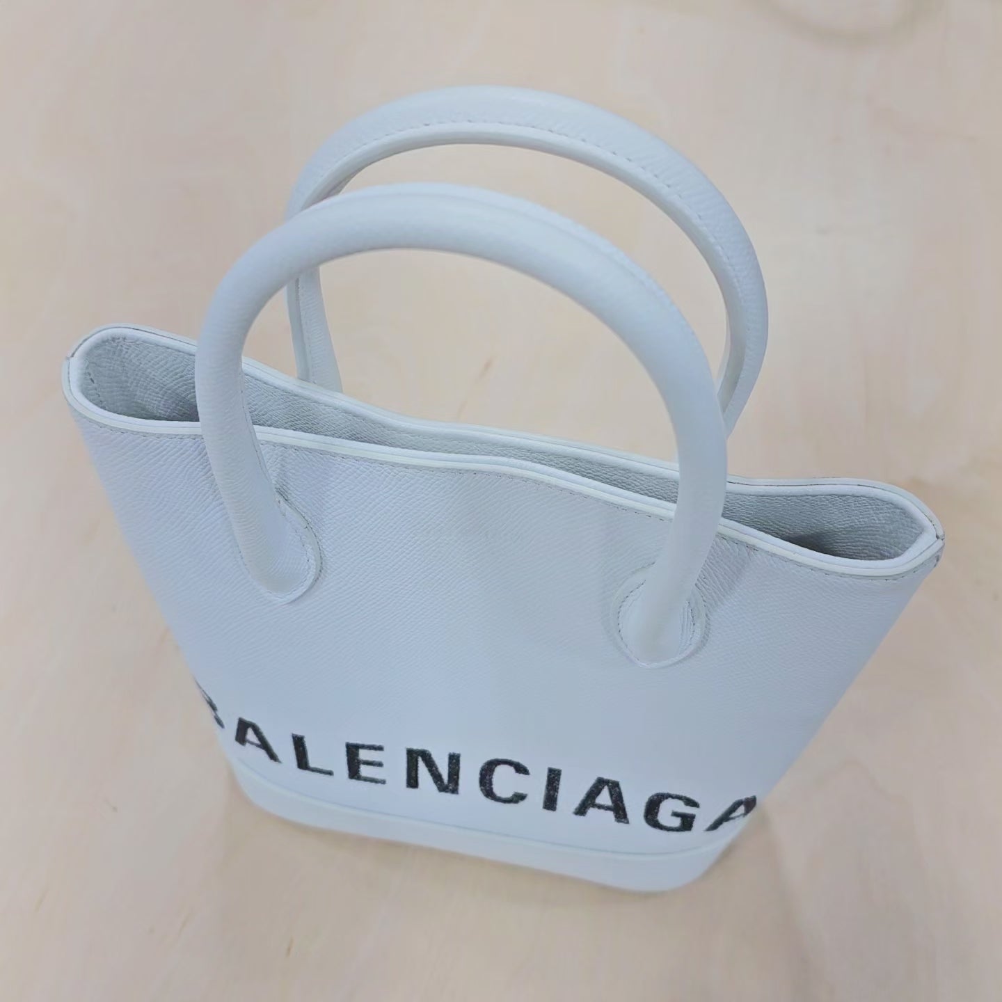 BALENCIAGA로고 빌 토트 가죽 XXS 화이트