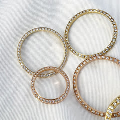 롤렉스 Date Just, Day Date 다이아몬드 베젤 크기 26mm - 36mm 사용 가능한 색상(골드, 화이트 골드, 로즈 골드) 롤렉스 Date Just, Day Date 다이아몬드 베젤 크기 26mm - 36mm 사용 가능한 색상(골드, 화이트 골드, 로즈 골드)