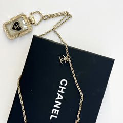 Guarantee Authentic Chanel Crystal No.5 Perfume Bottle Rectangle Pendant Reversible Gold tone necklace