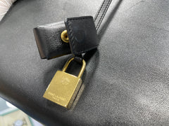 Saint Laurent Authentic 삭 드 주르 라지 핸드백  Saint Laurent Authentic 삭 드 주르 라지 핸드백