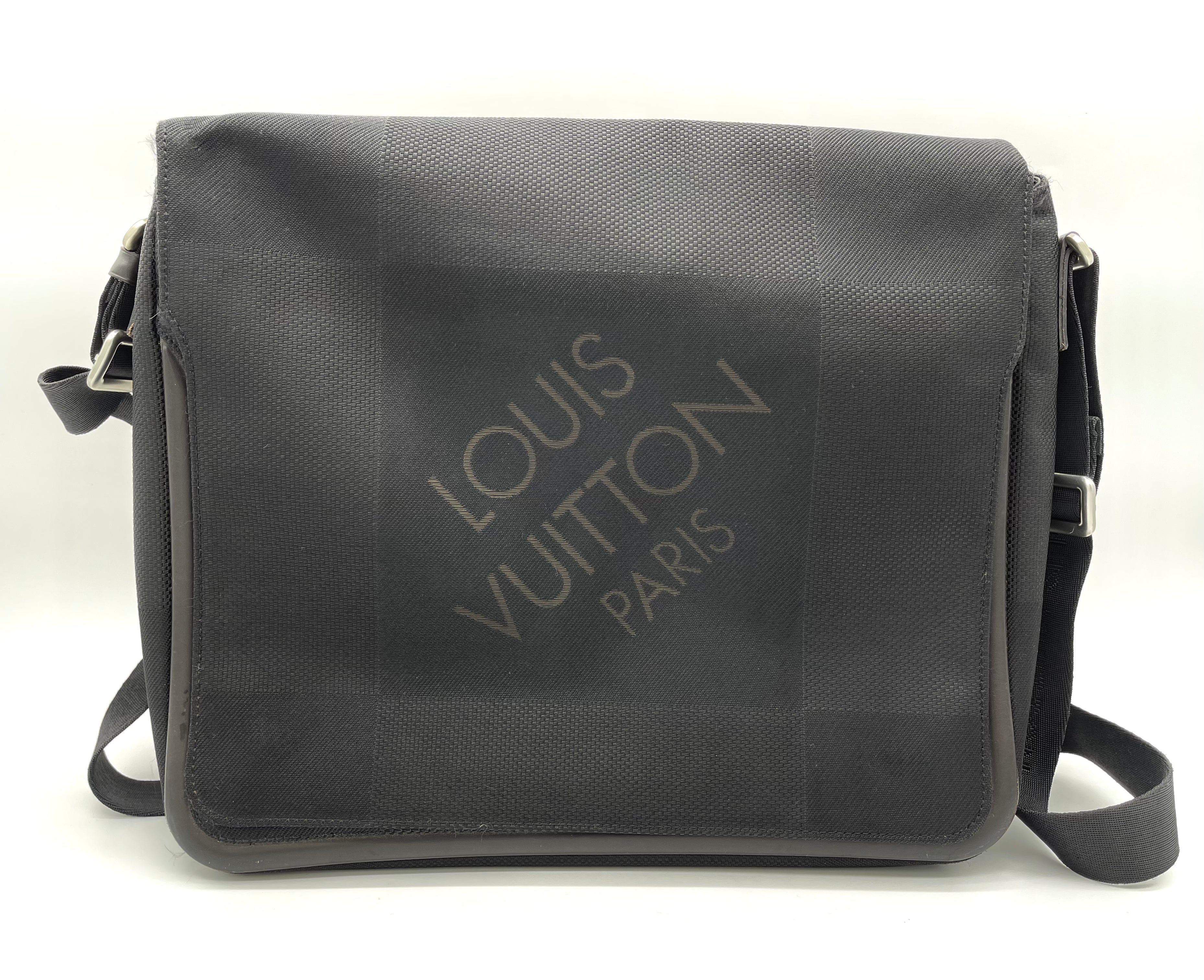 Crossbody, Sling & Shoulder Bags for Women - LOUIS VUITTON