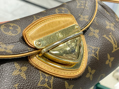 Louis Vuitton Pochette Beverly shoulder bag Louis Vuitton Pochette Beverly shoulder bag