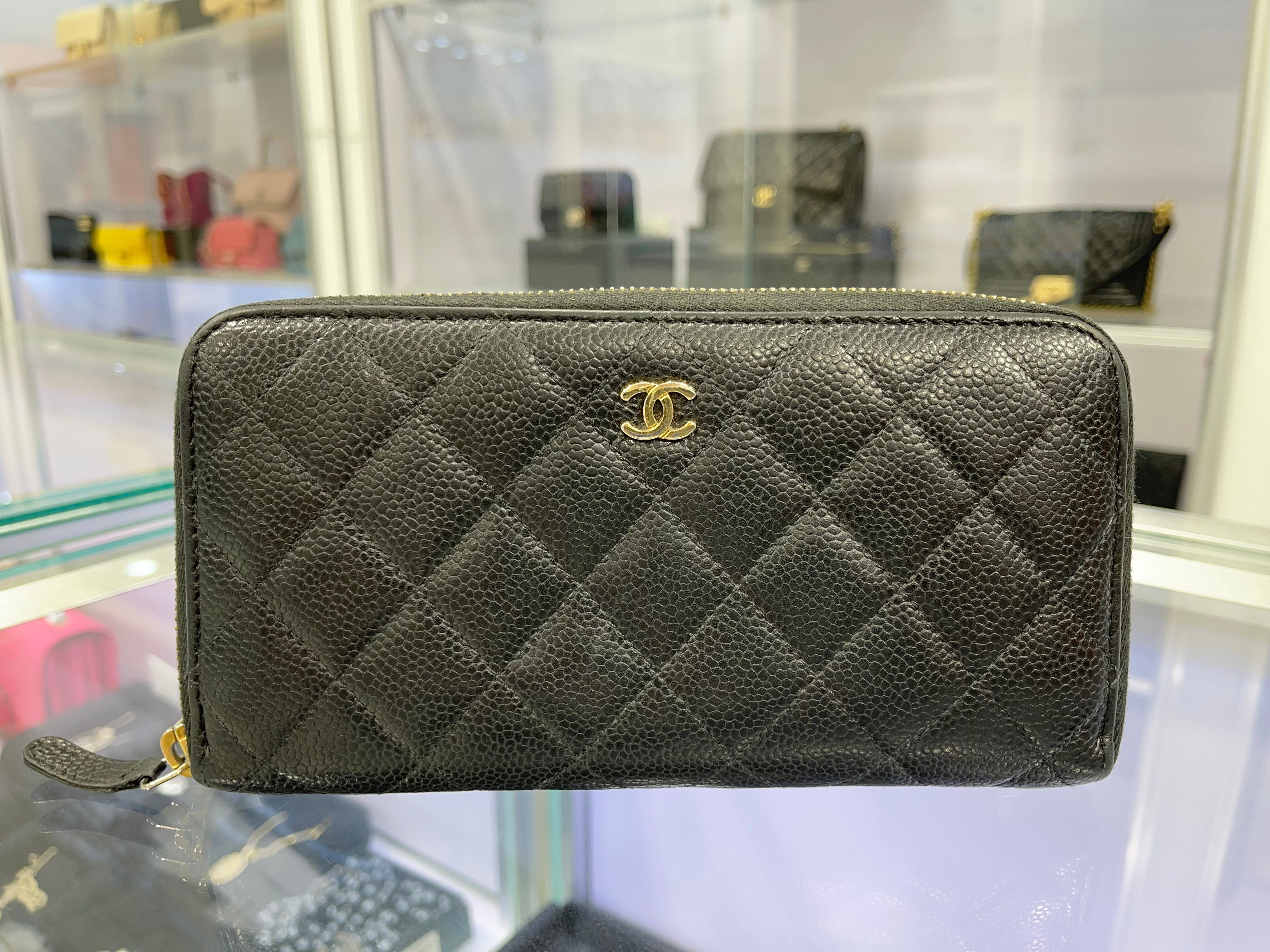CHANEL Caviar Quilted Large Gusset Double Zip Around Wallet Black