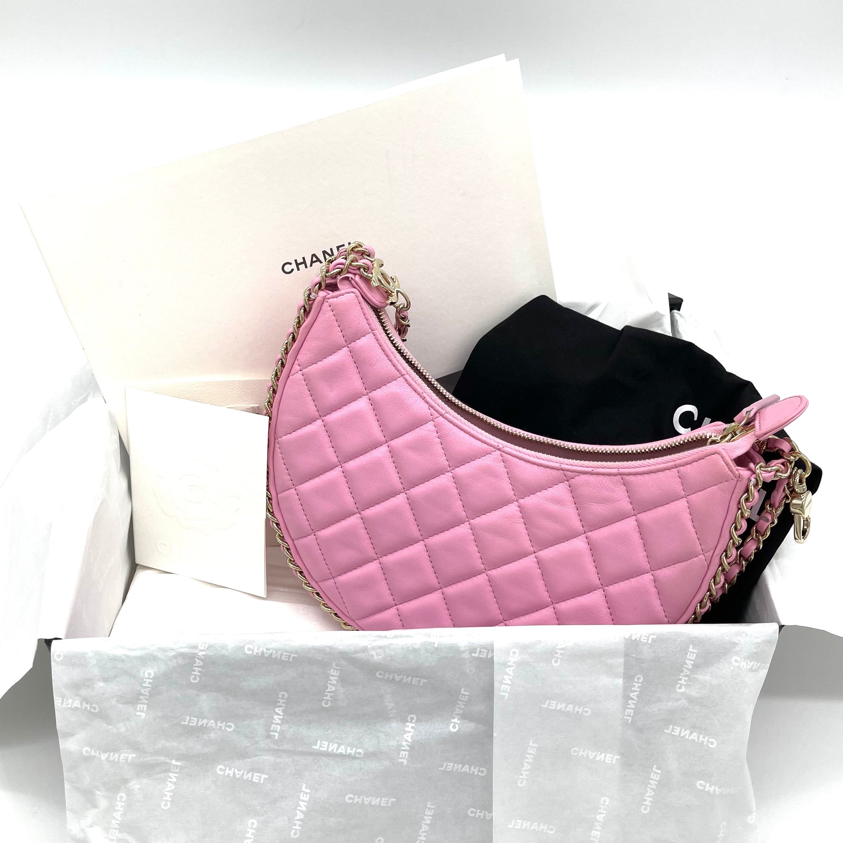 CHANEL Lambskin Quilted Small Hobo Bag Pink –
