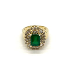 14k Yellow Gold Emerald Diamonds Ring