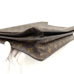 LOUIS VUITTON Monogram Canvas Robusto 1 Compartment Briefcase