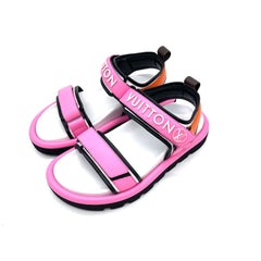 LOUIS VUITTON
Calfskin Pool Pillow Flat Comfort Sandals 37 Rose Pop Pink Brand new condition Never used