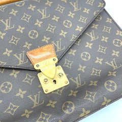 LOUIS VUITTON Monogram Canvas Robusto 1 Compartment Briefcase