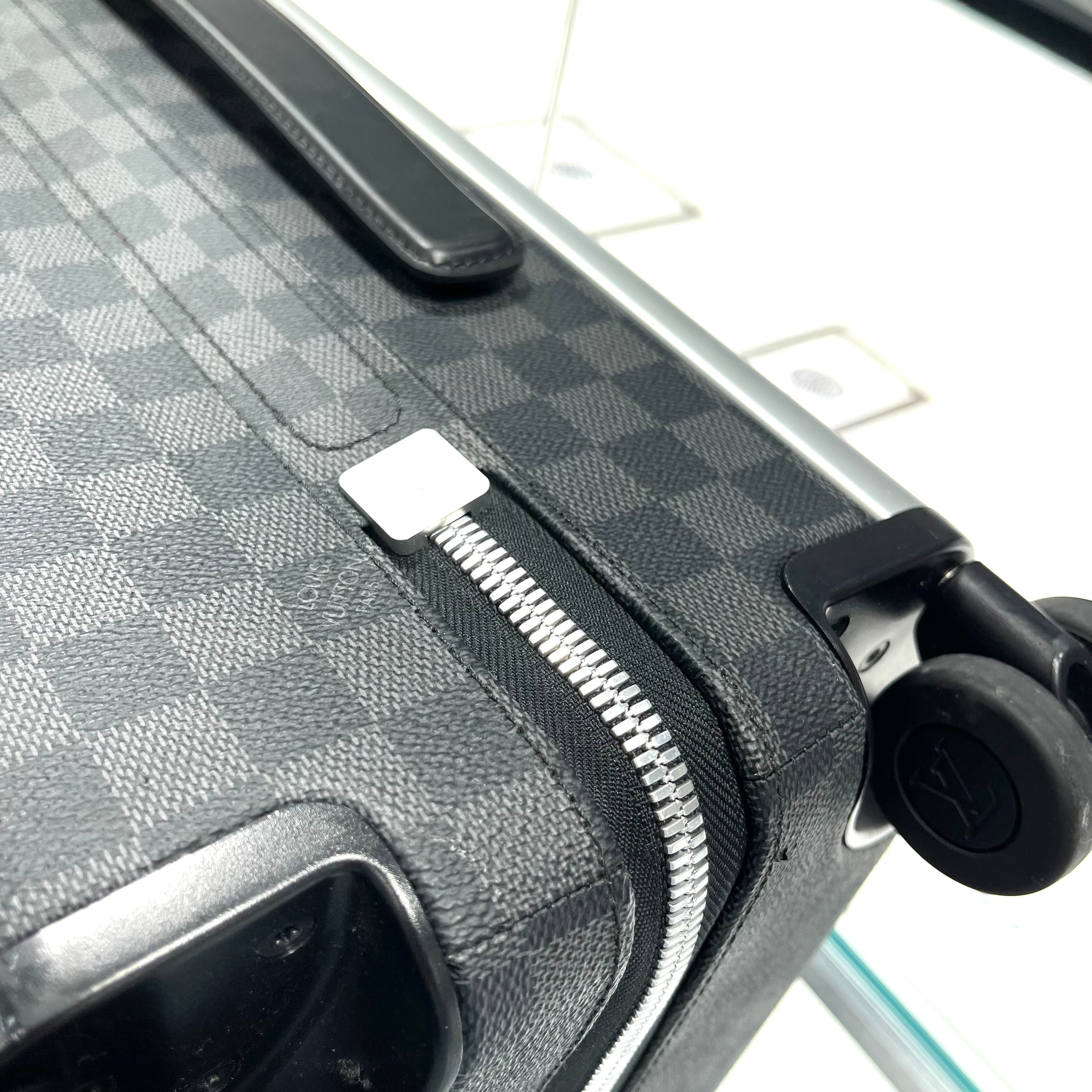 Louis Vuitton Damier Graphite Horizon 50 - Black Carry-Ons, Luggage -  LOU796137