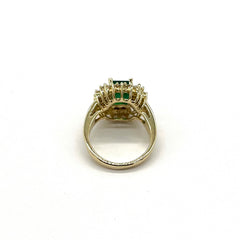 14k Yellow Gold Emerald Diamonds Ring