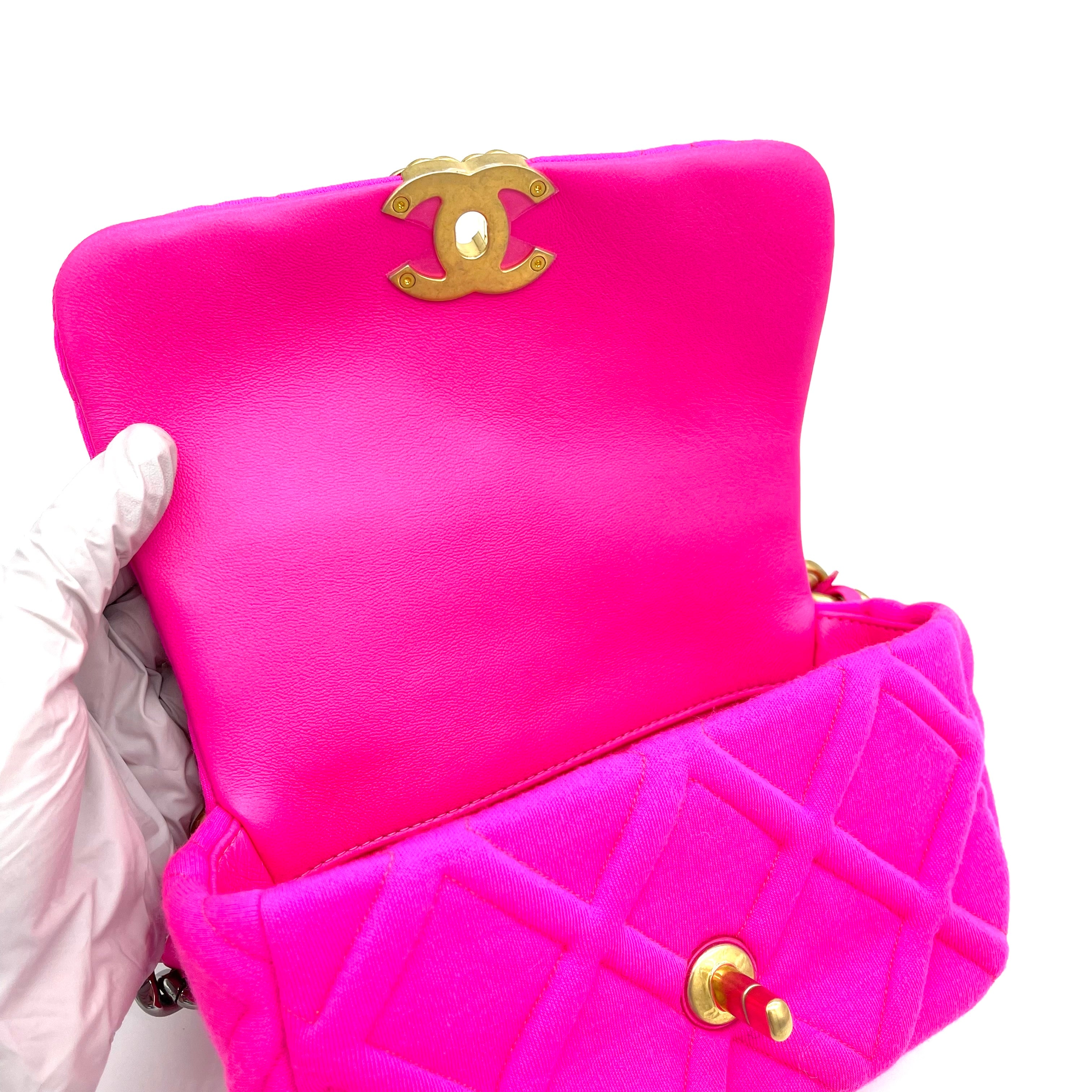 chanel bag hot pink