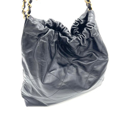 CHANEL Shiny Calfskin Quilted Chanel 22 Bag Medium Black