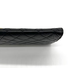 CHANEL Paris-Hamburg Clasp Quilted Clutch Black 2018-2019