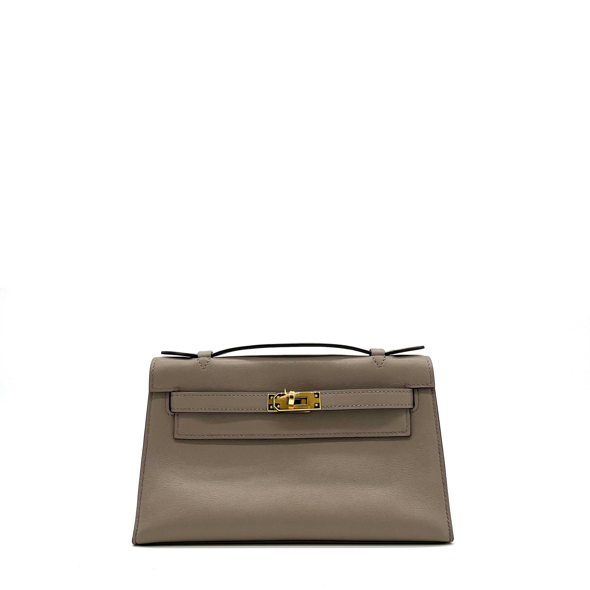 HERMÈS グレー 地ゴールド クラウン柄大型カレ Limited Edition Hermès Handbags | Luxury Shopping | Mightychic