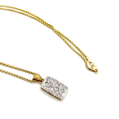 18K gold pendant necklace