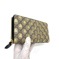 Gucci GG Supreme Bees Zip Around Wallet in Beige