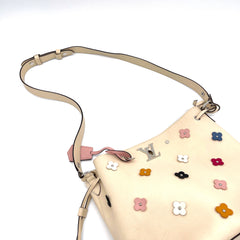 LOUIS VUITTON Calfskin Mechanical Flowers Lockme Bucket Crème DU2128