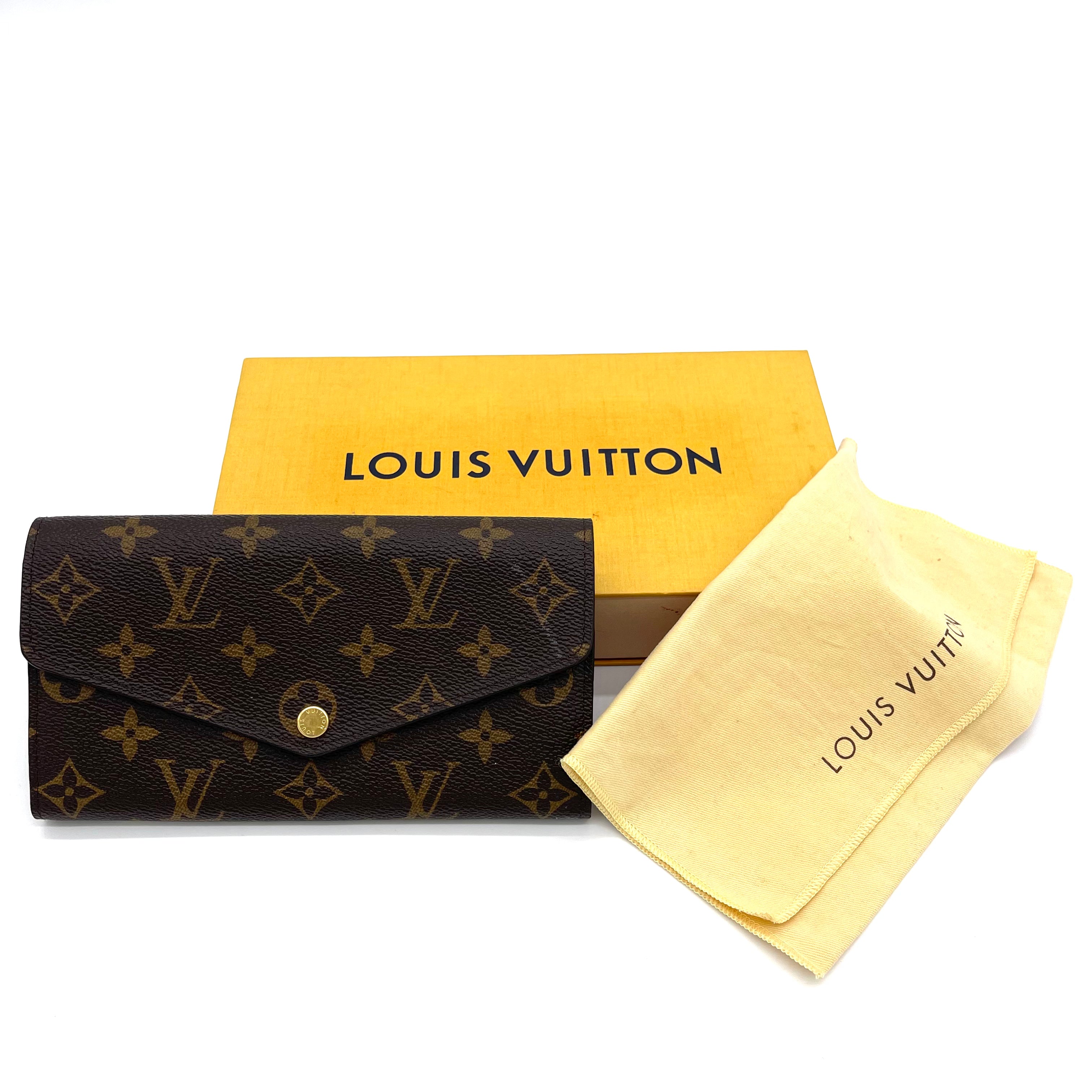 Cloth card wallet Louis Vuitton Brown in Cloth - 29564992