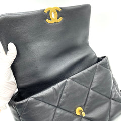 [NEW Condition] CHANEL Lambskin Quilted Large Chanel 19 Flap Black