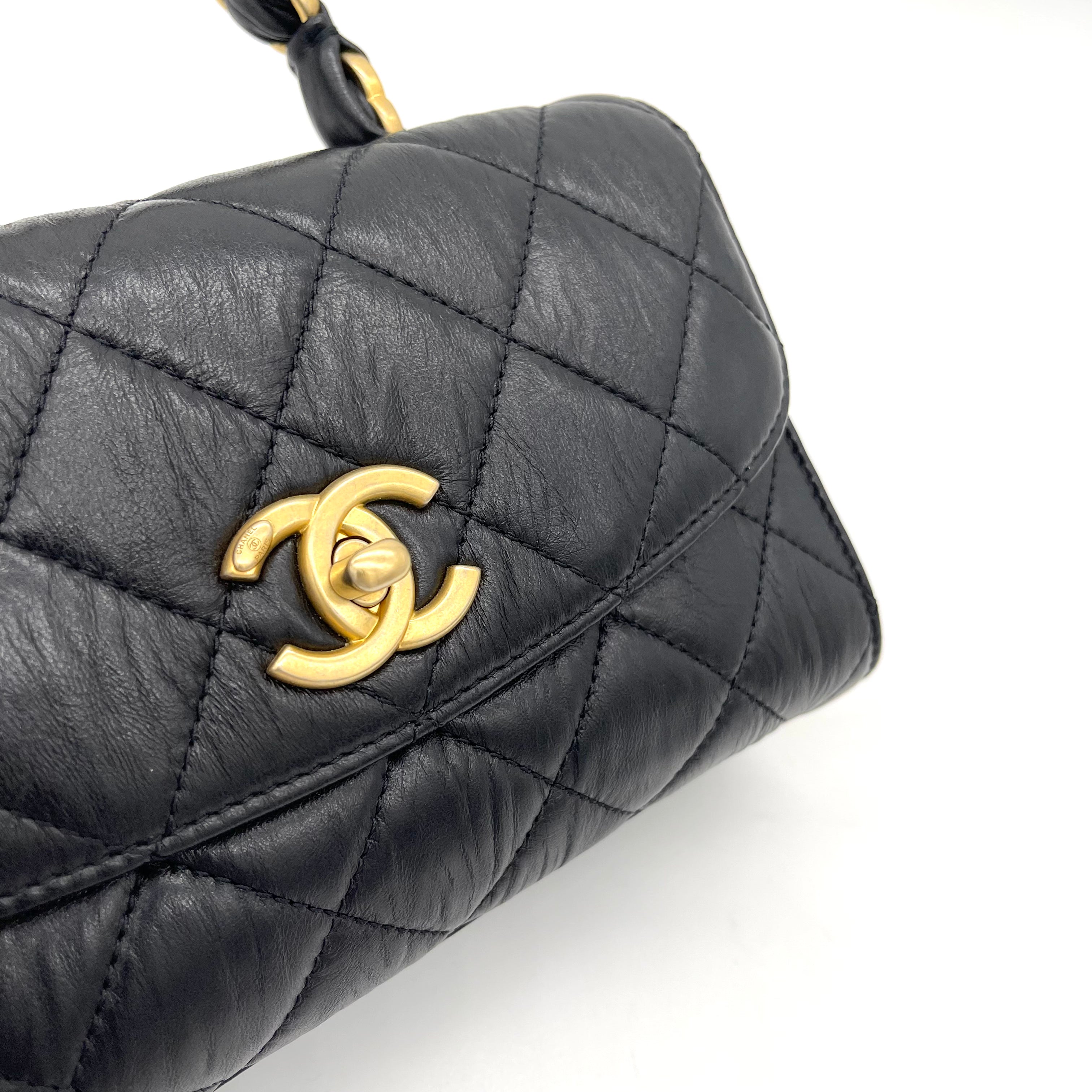 CHANEL Crumpled Lambskin Quilted Mini CC Links Top Handle Flap Black 829327