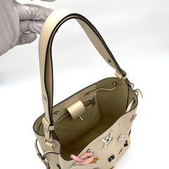 LOUIS VUITTON Calfskin Mechanical Flowers Lockme Bucket Crème DU2128