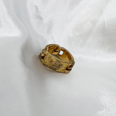 Guaranteed Authentic Versace Medusa Chain Ring Brass, Gold-Tone Metal Rare Find Chain Ring