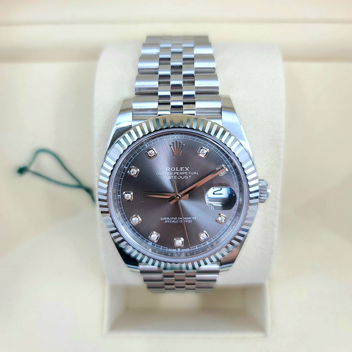 2월 1일 구매일 롤렉스 데이트 저스트 41mm 스틸 126334/랜덤 시리얼 #