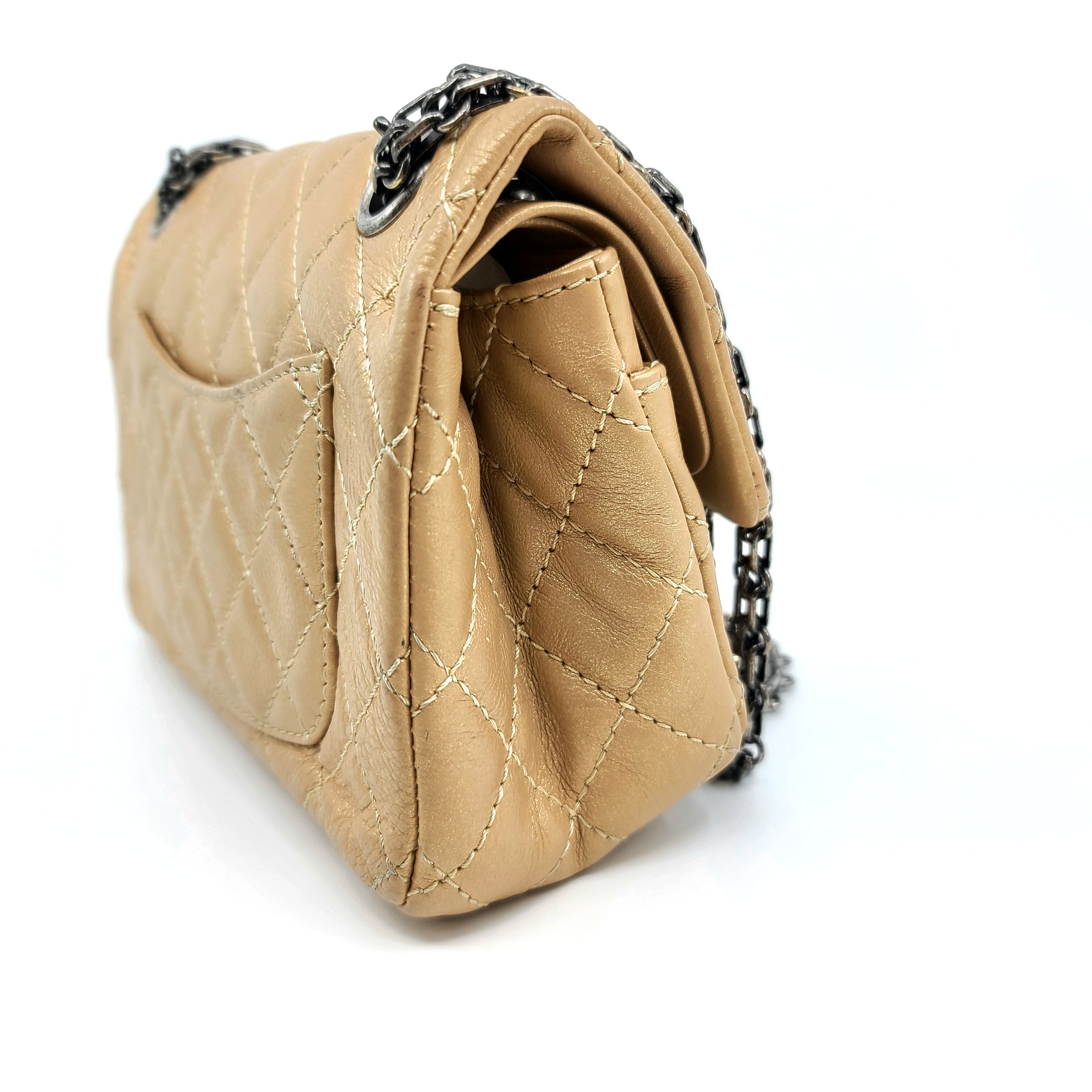 2.55 Long flap wallet - Aged calfskin & gold-tone metal, black — Fashion