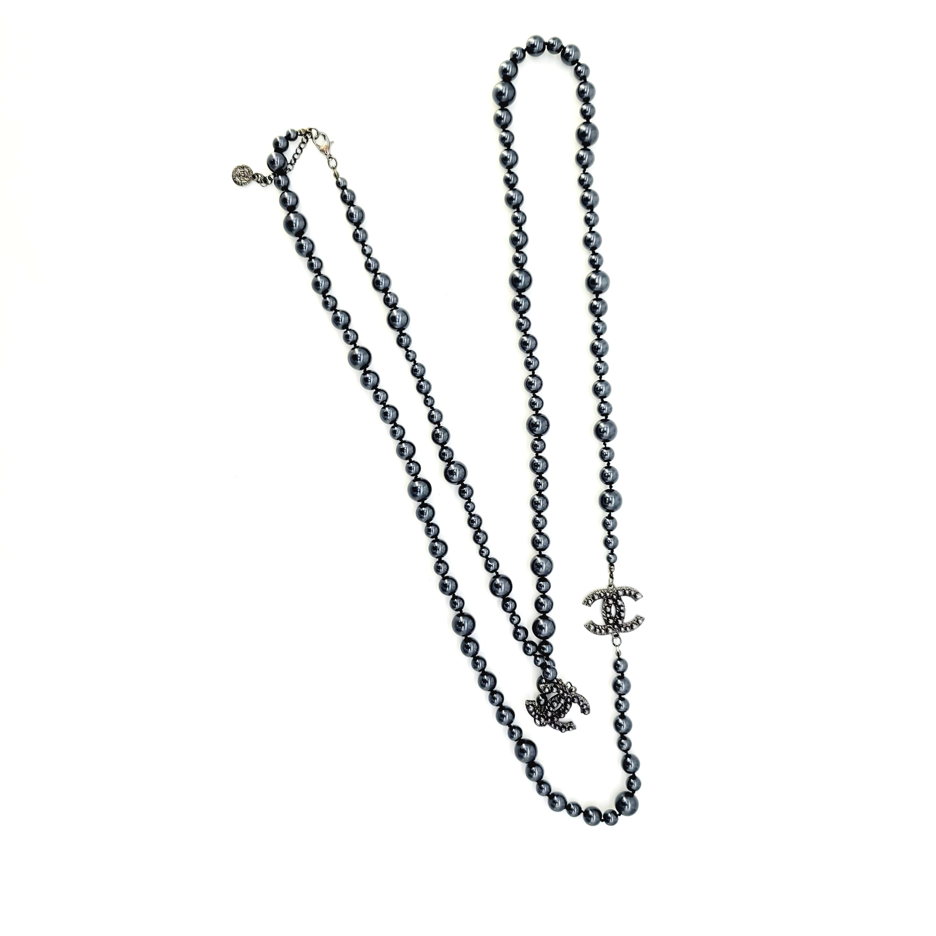 Chanel Black Cc Crystal Geo Bead Necklace –