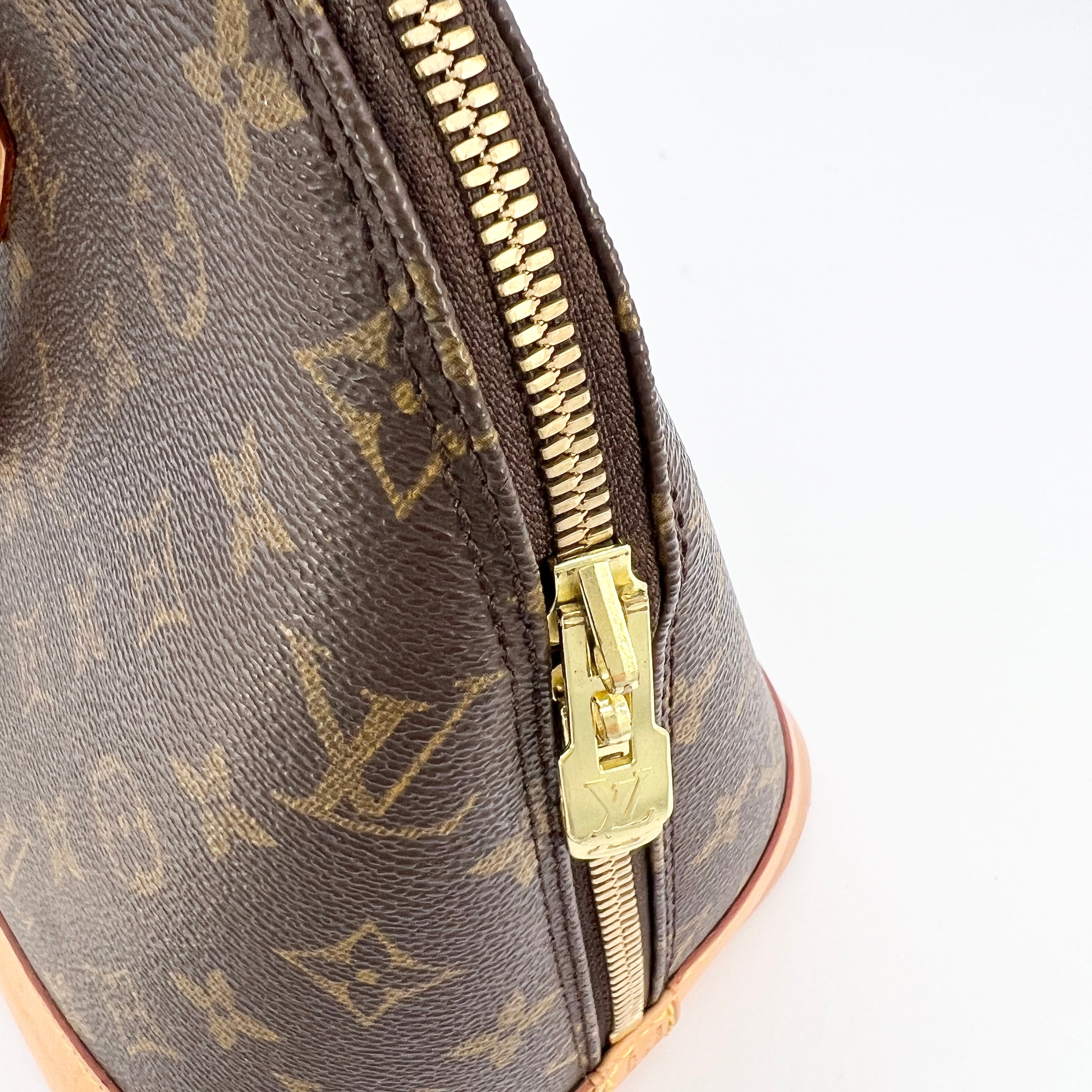 Louis Vuitton Alma Handbag Monogram Canvas MM [Guaranteed Authentic] –