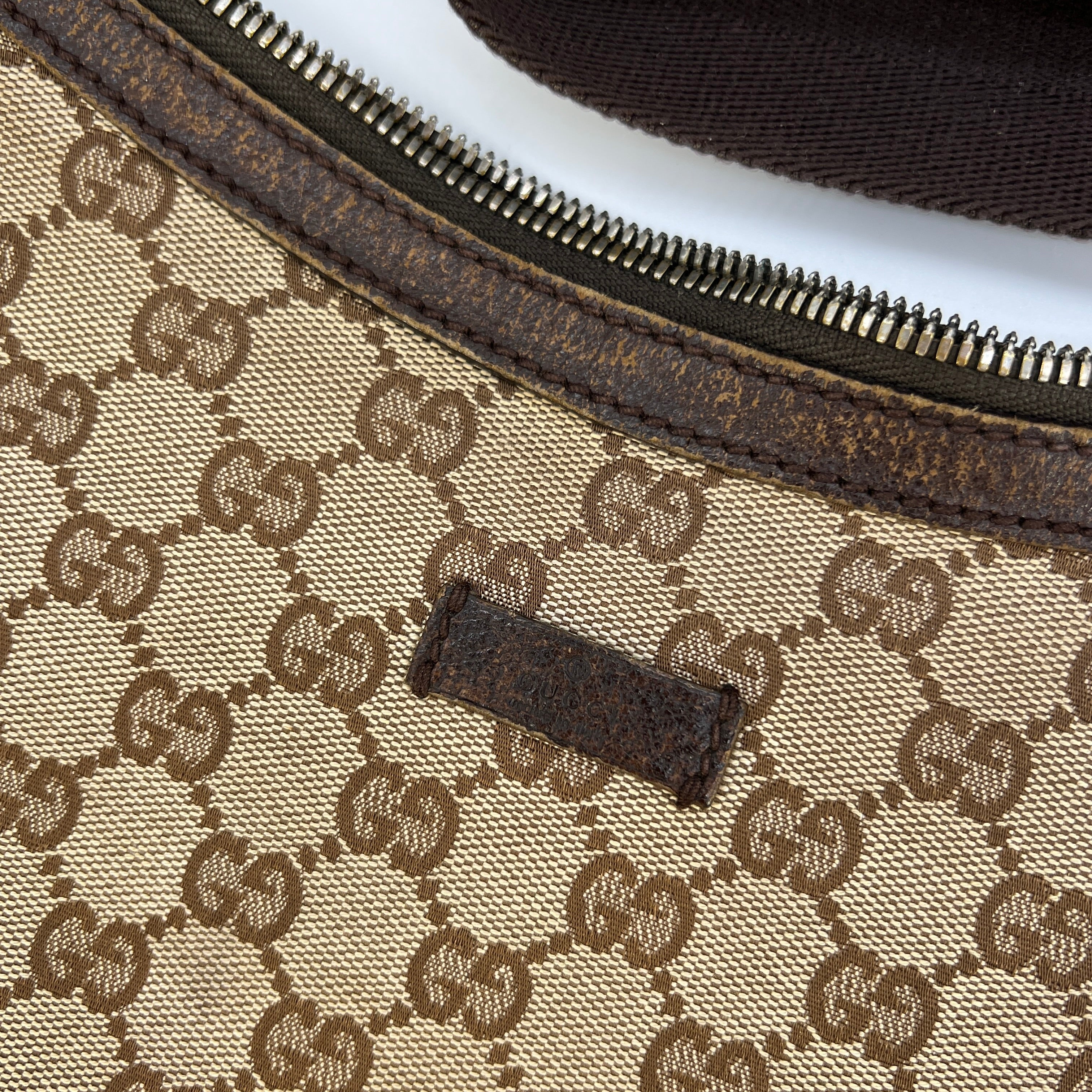 Gucci Original GG Canvas Messenger Bag