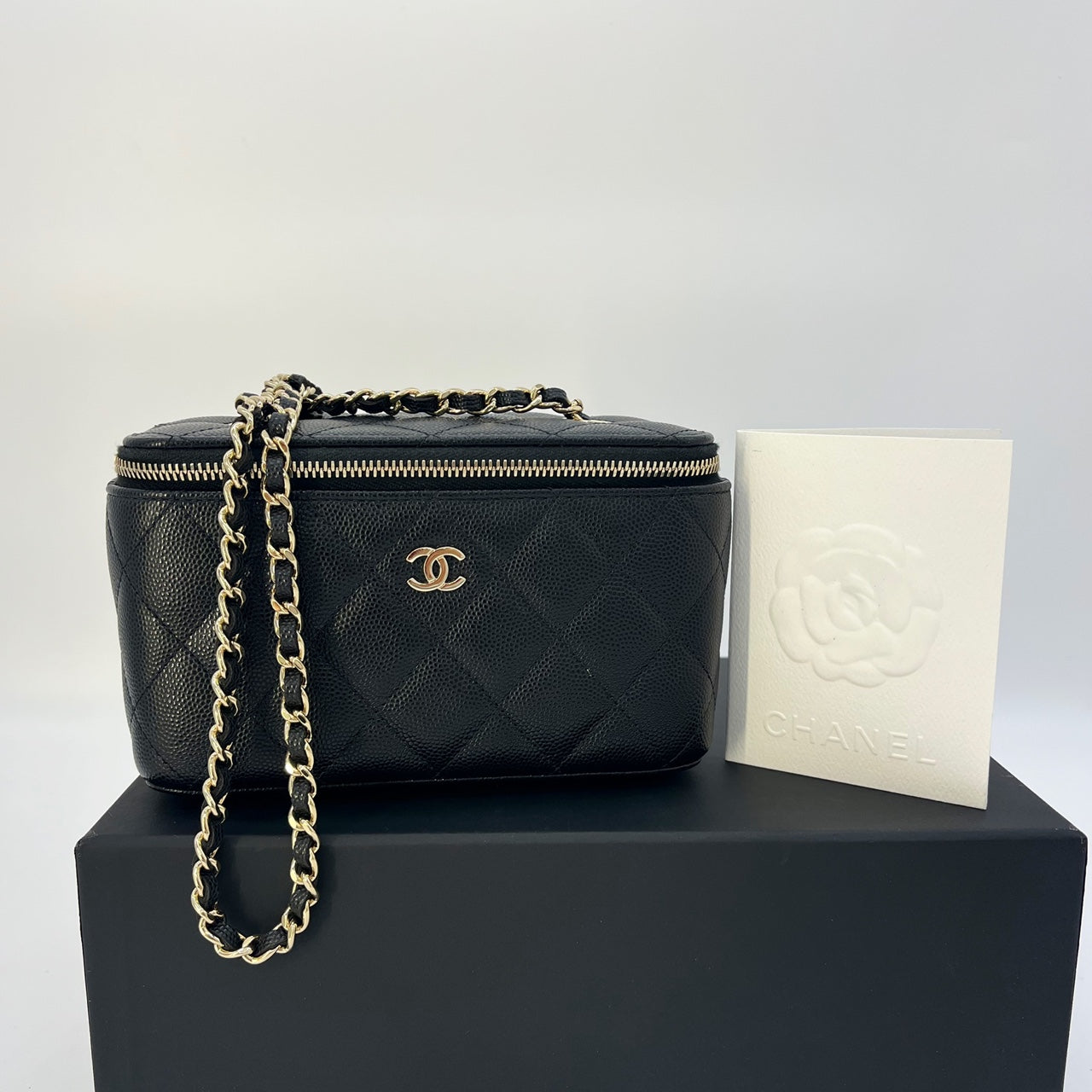 Guarantee Authentic CHANEL Caviar Quilted Gold Hardware Small Tiny CC –