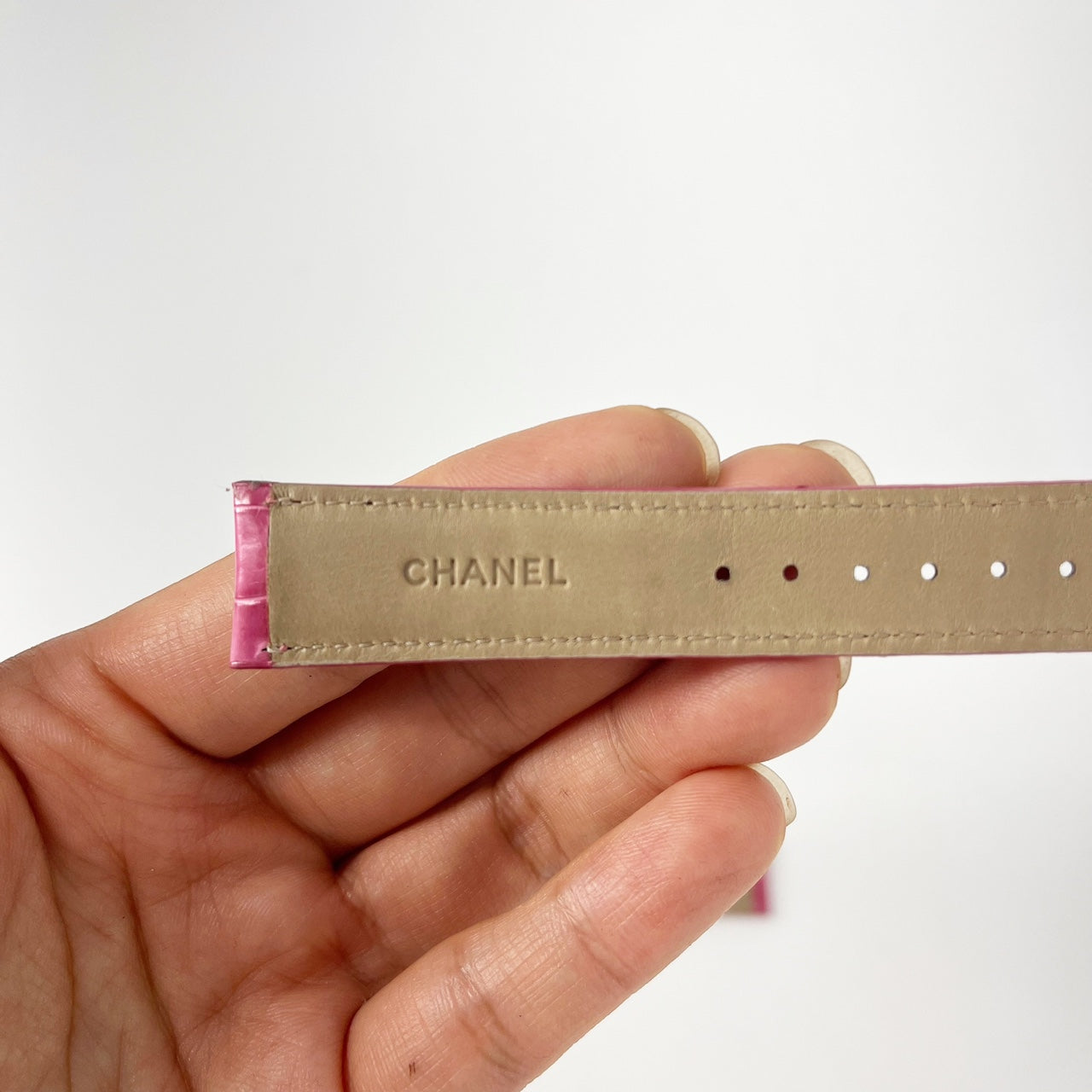 Guarantee Authentic Chanel Alligator Genuine Leather Strap Pink 18mmx16mm Watch Band