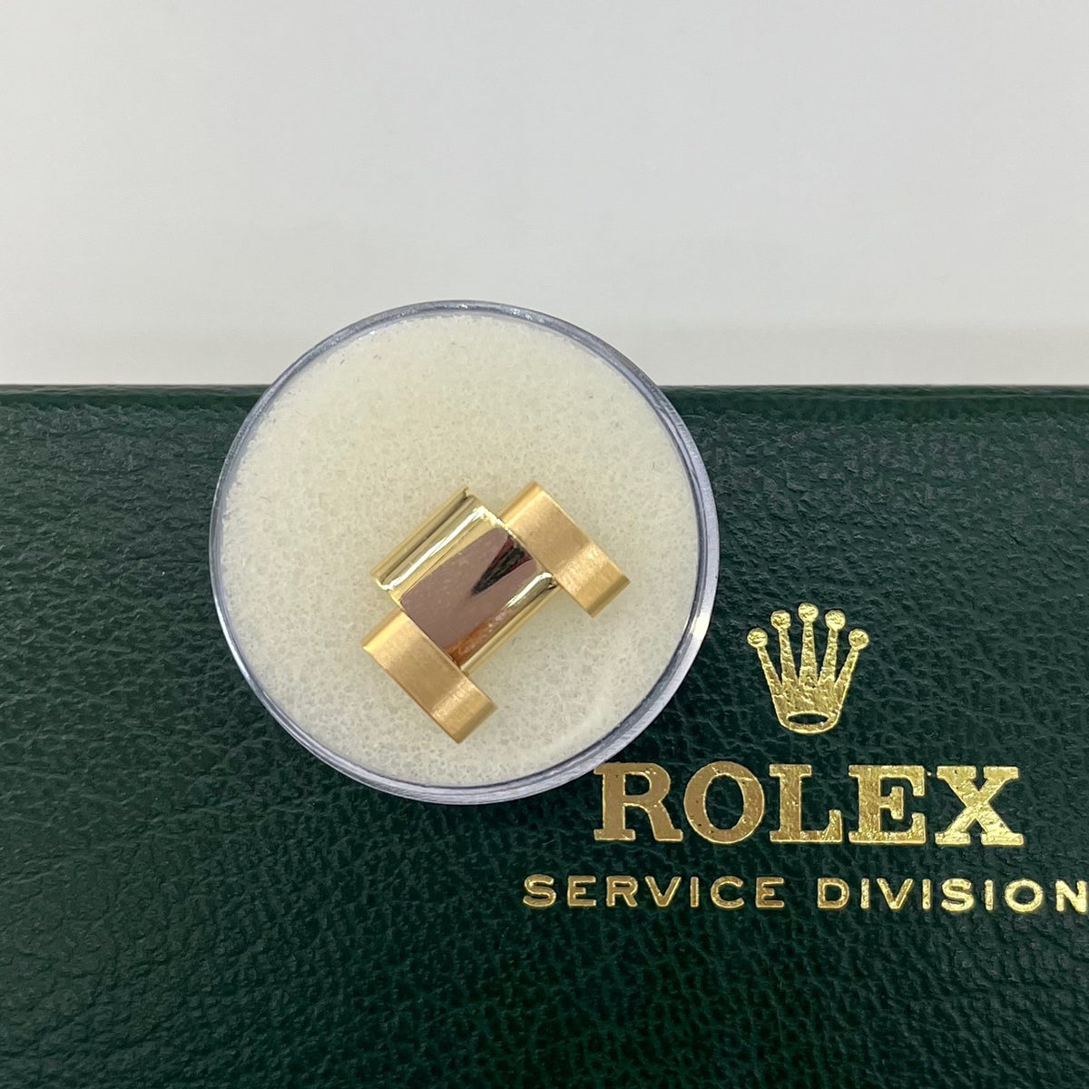 Guarantee Authentic New Rolex 18K Yellow Gold 17mm Daydate President Bracelet Band Link