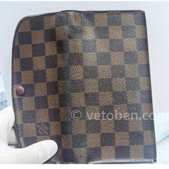 LOUIS VUITTON 다미에 에벤 에밀리 지갑