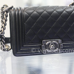 CHANEL 캐비어 퀼팅 스몰 보이 플랩